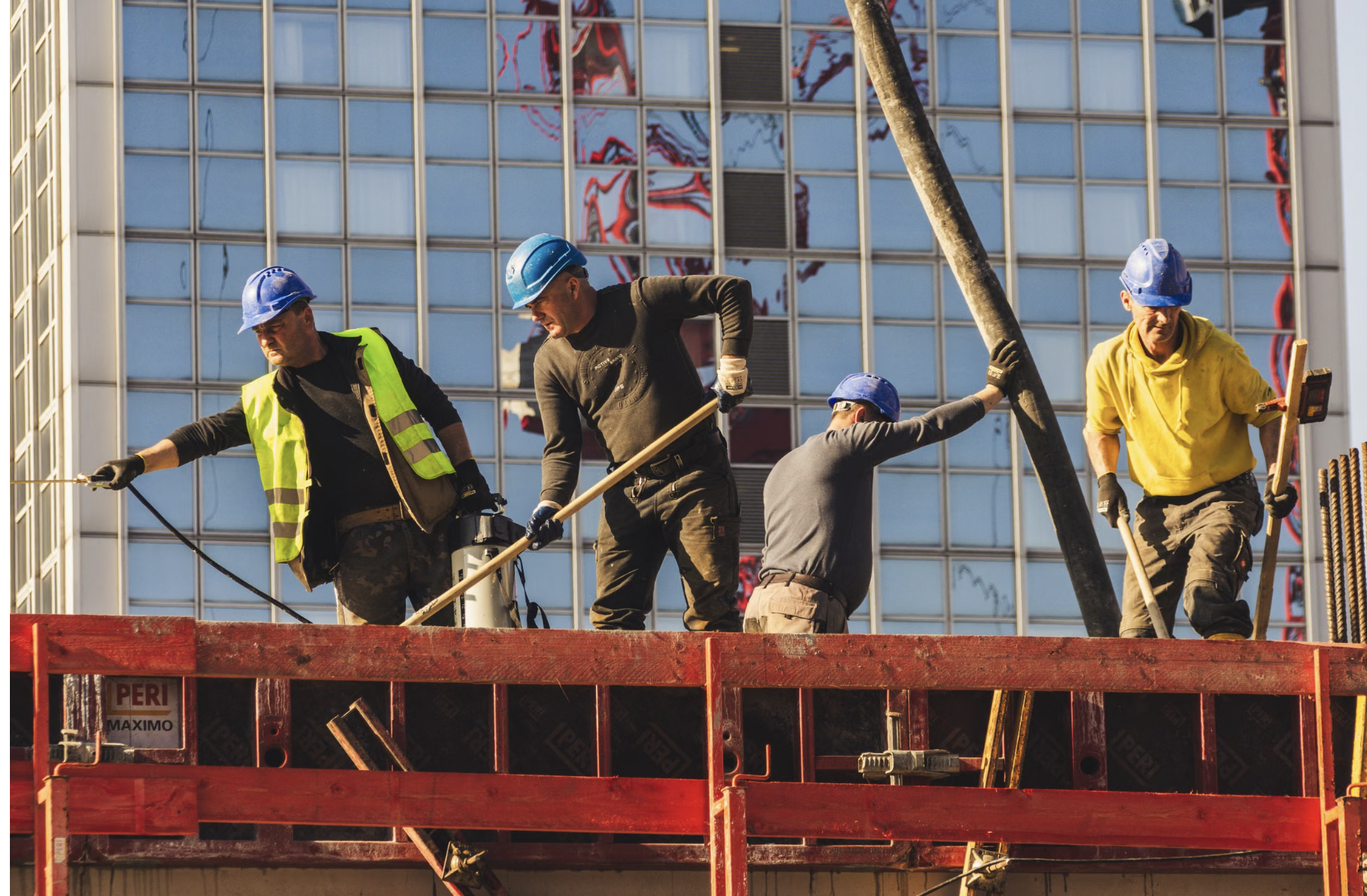 Canadian Building Construction Investment Rises 0.1% in August as Non ...
