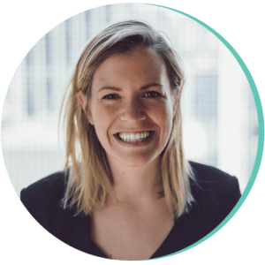 Laura McKay headshot