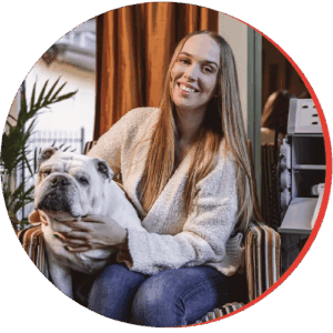 Amanda Schmidt headshot