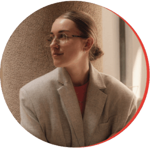 Ana Romaniv headshot