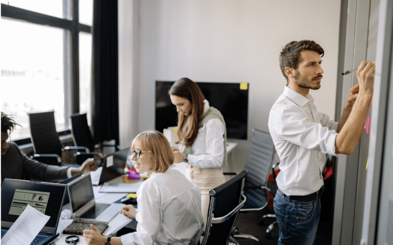 Yan Krukau photo